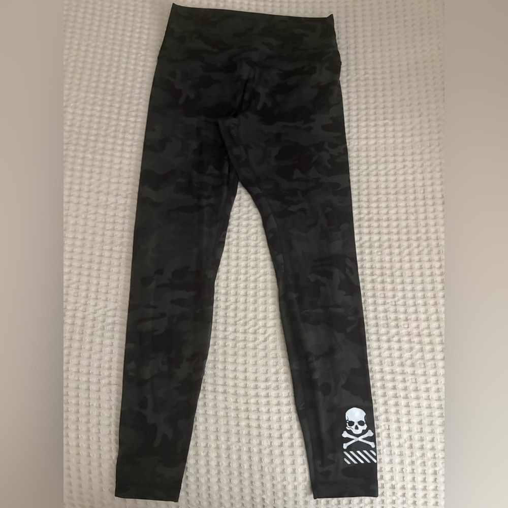 Lululemon  Aligh  High-Rise!
